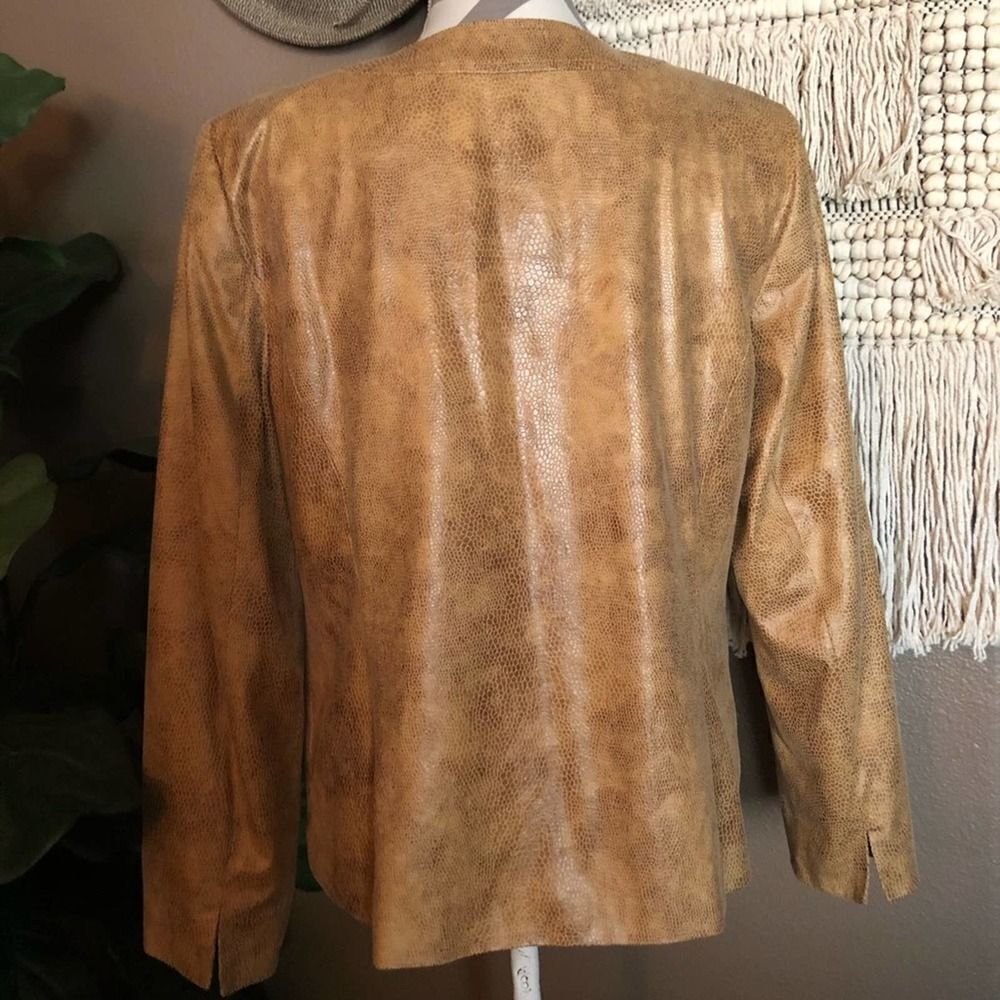 Jm Collection Tan Snake Print Zip Up Jacket - image 4